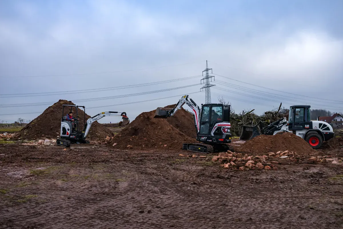 Bobcat e27 - Baumaschinen-Vermietung Kfz-Service Schlicker